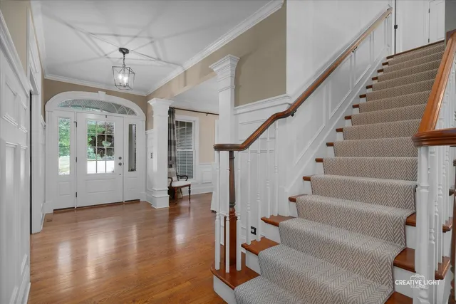 $799,900 | 3704 Heathmoor Drive, Elgin, IL 60124