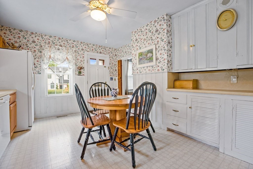 49 Beaver Dam Road Scituate, MA 02066 - Photo 6 of 37 Gallery Image 6