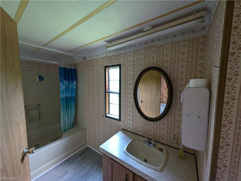 4005 Wyo Road Yadkinville, NC 27055 - Photo 12 of 16 Gallery Image 12