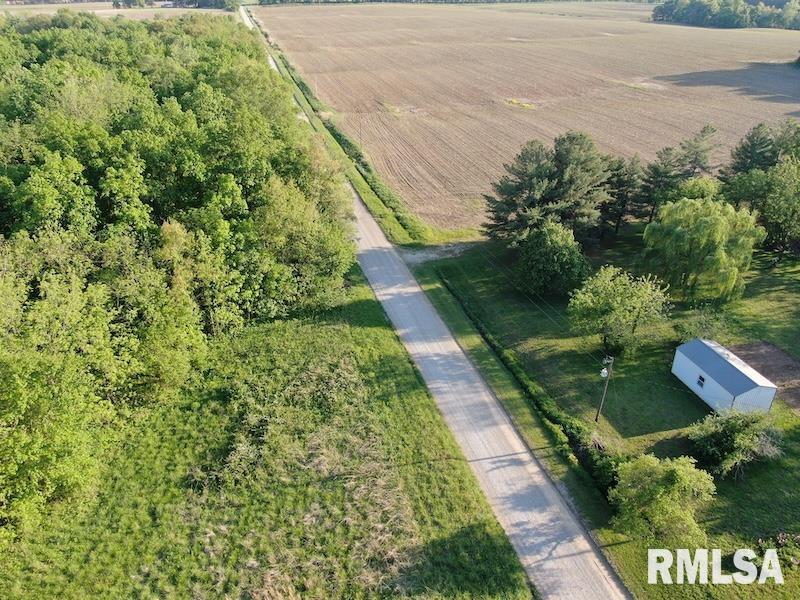 4 4h Road Bridgeport, IL 62417 - Photo 4 of 85