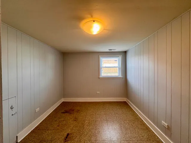 $232,000 | 519 Paxton Avenue, Calumet City, IL 60409