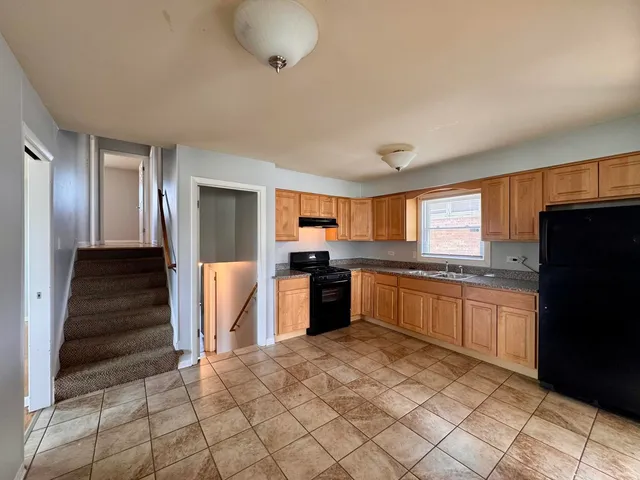 $232,000 | 519 Paxton Avenue, Calumet City, IL 60409