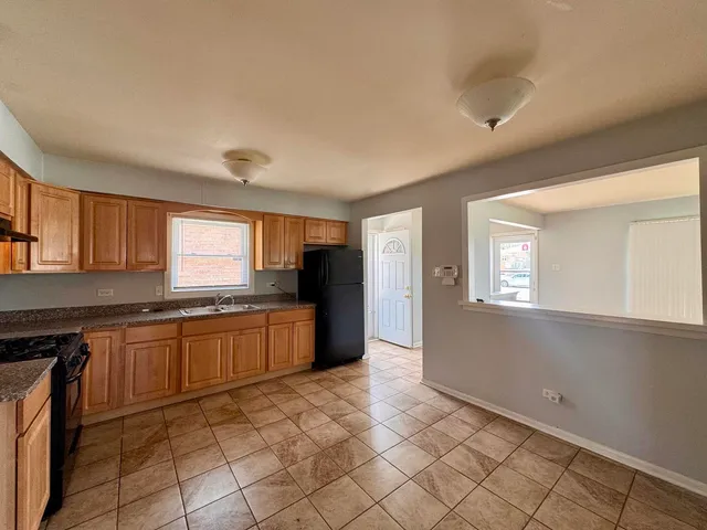 $232,000 | 519 Paxton Avenue, Calumet City, IL 60409