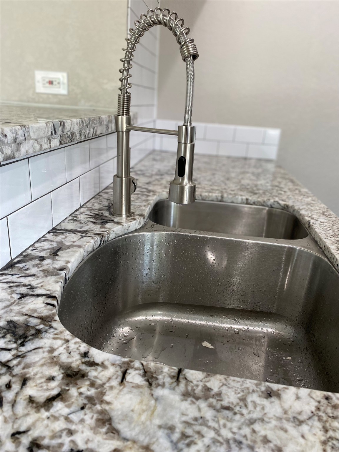 2922 Randolph Road Pasadena, TX 77503 - Photo 31 of 50 a view closeup of a sink