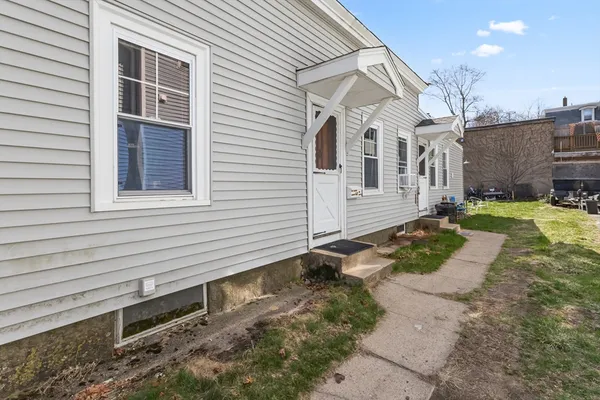 $449,900 | 70-72 Snow Street, Fitchburg, MA 01420