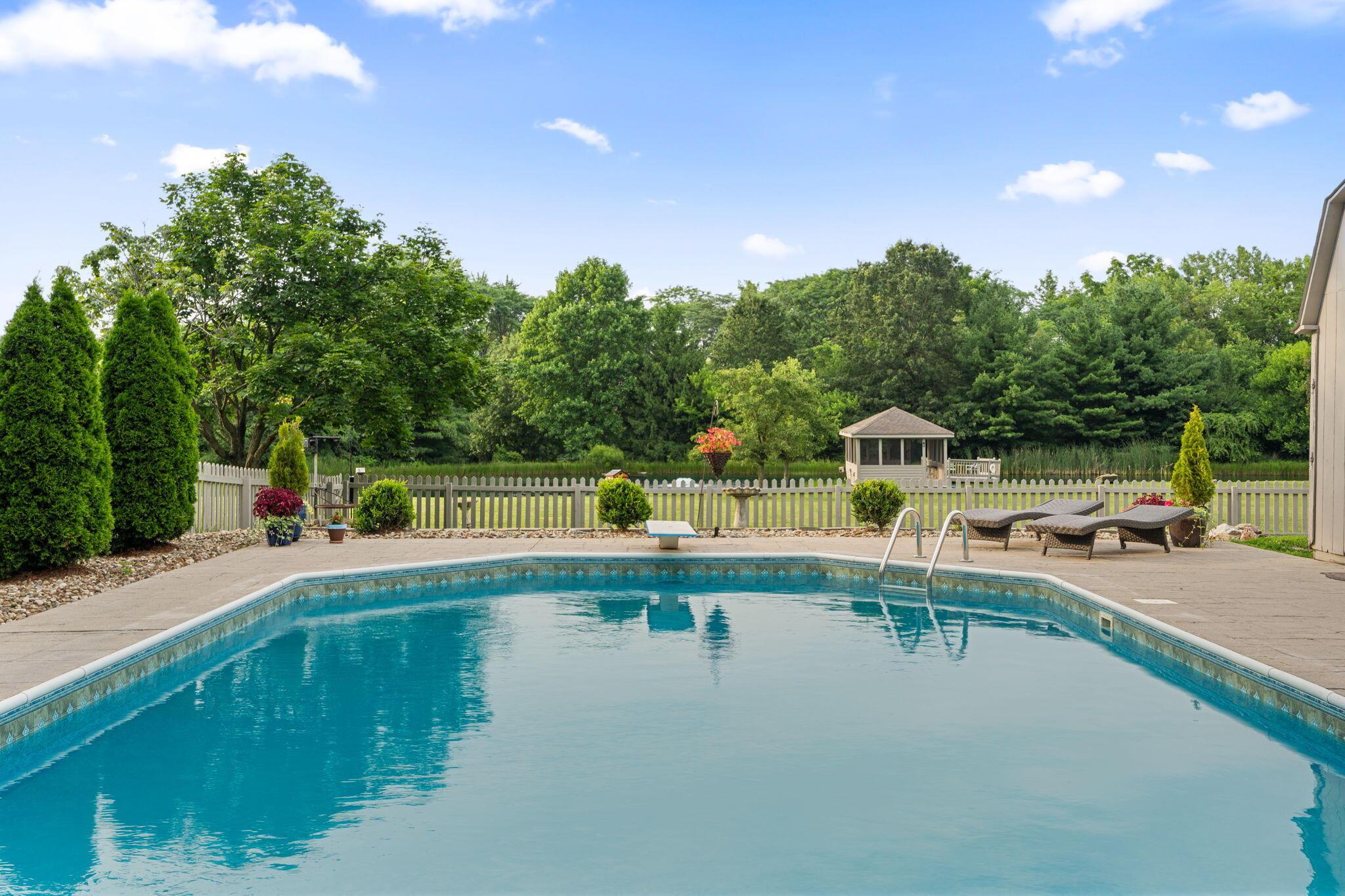 12907 Woodtown Road Galena, OH 43021 - Photo 85 of 117 Inground Pool
