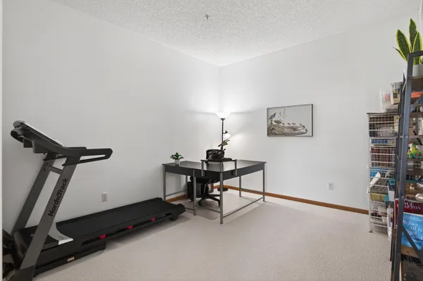 $265,000 | 17393 72nd Avenue North, Unit 102, Maple Grove, MN 55311