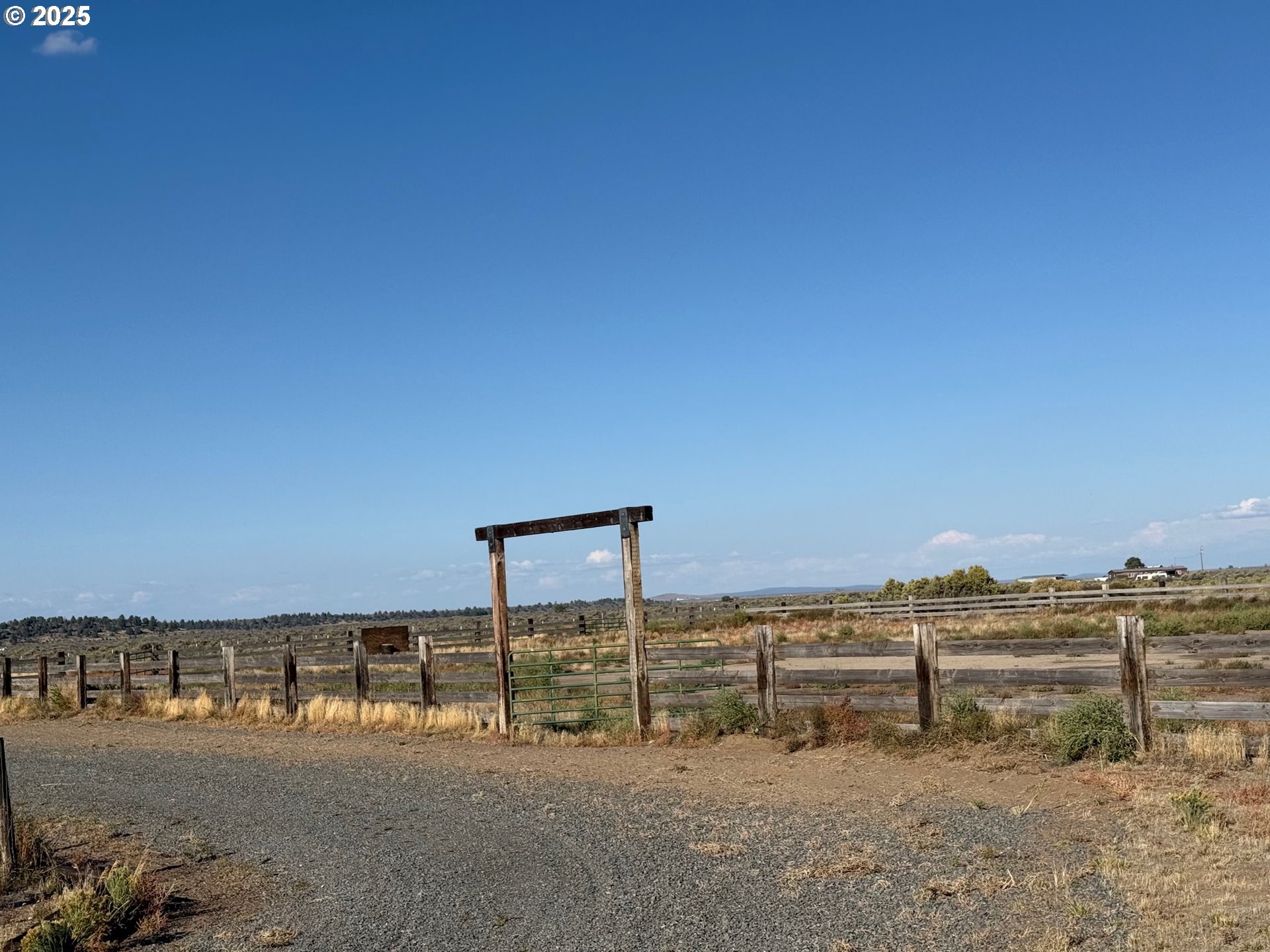 87479 North Star Lane Christmas Valley, OR 97641 - Photo 3 of 30 a view of a road with an ocean view
