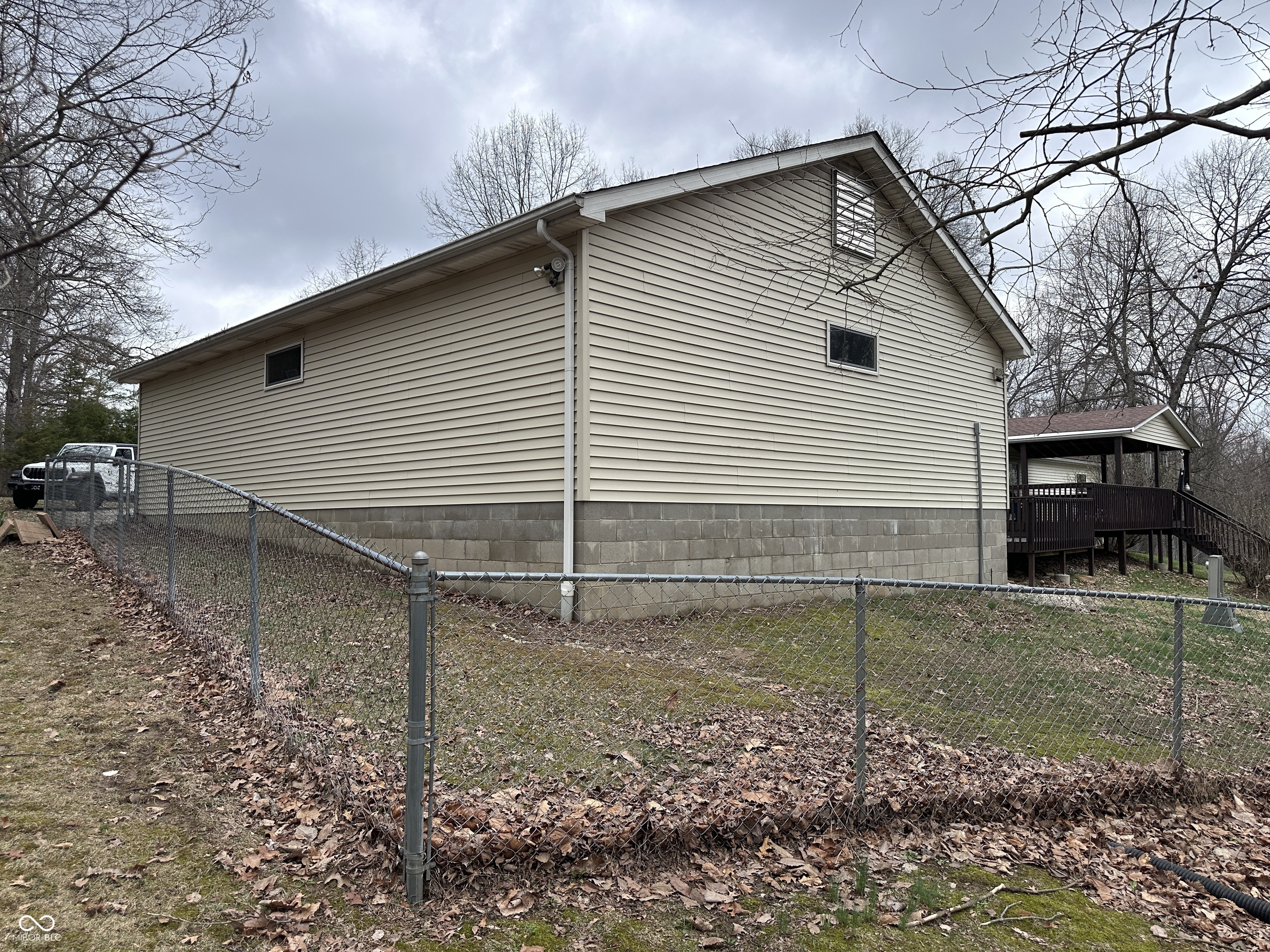 8053 Nathans Row Seymour, IN 47274 - Photo 17 of 69