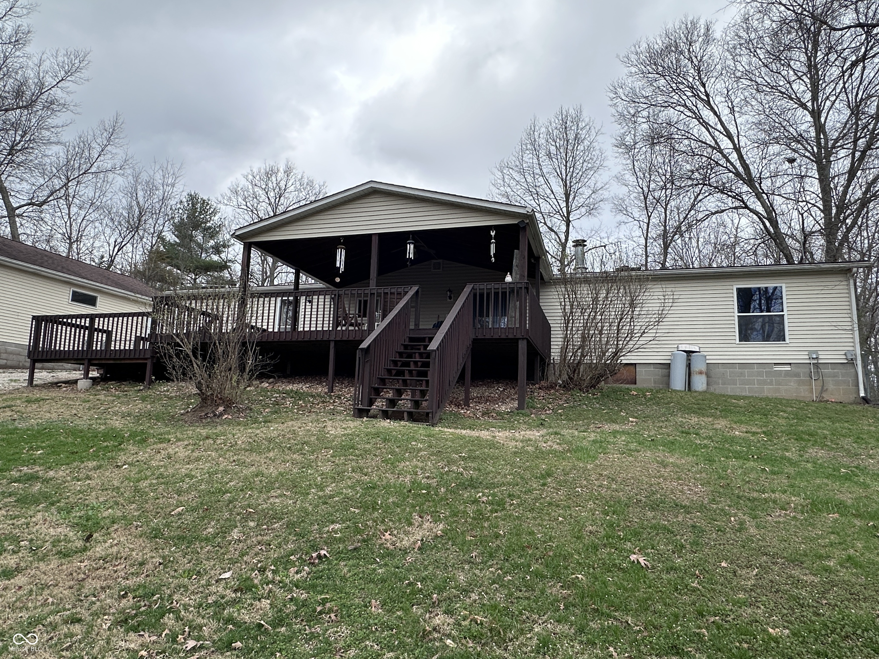 8053 Nathans Row Seymour, IN 47274 - Photo 6 of 69
