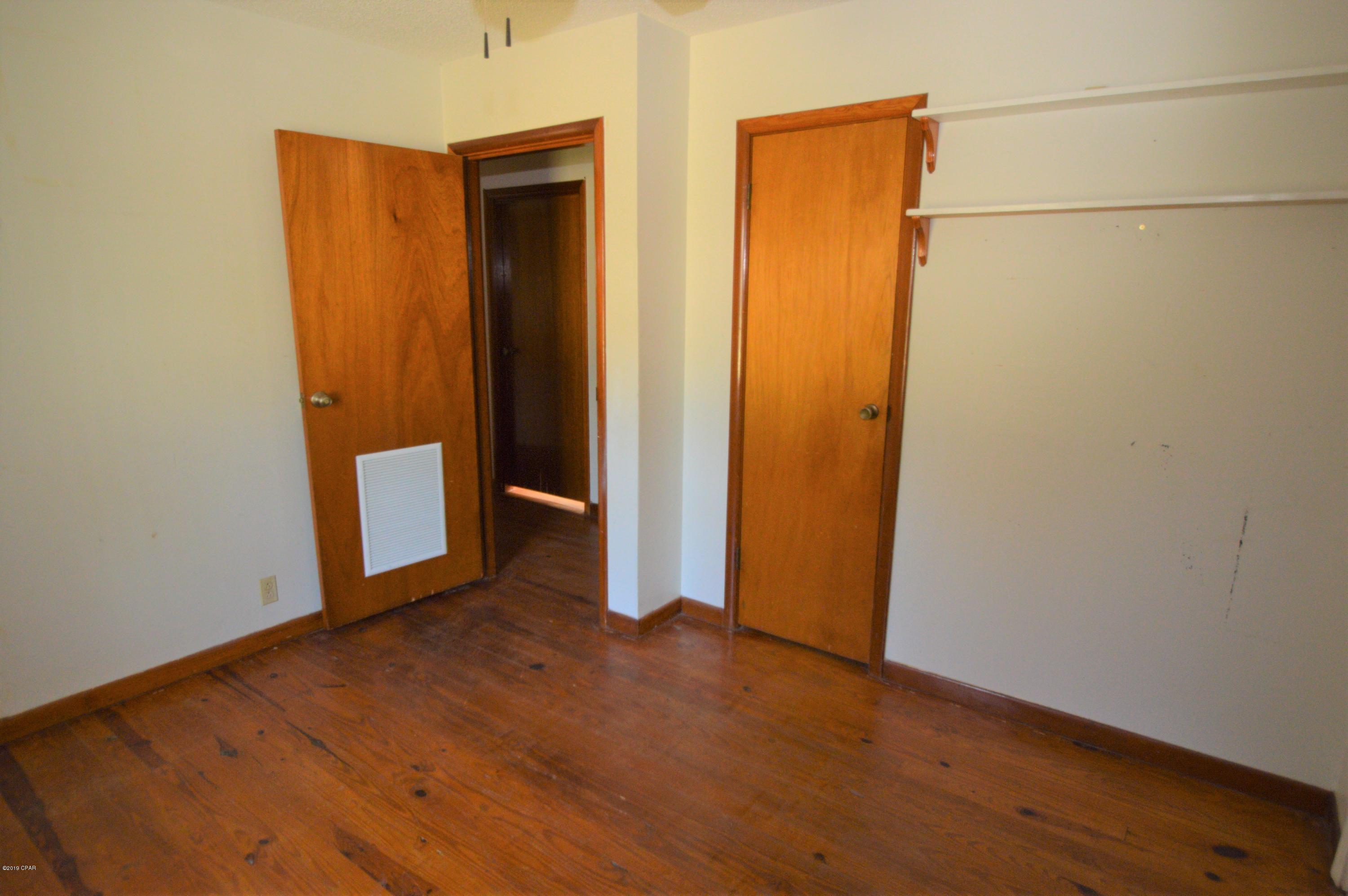 2416 Syfrett Road Cottondale, FL 32431 - Photo 14 of 38
