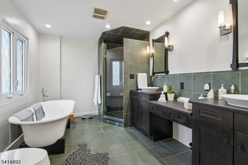 460 Overhill Road South Orange, NJ 07079 - Photo 23 of 41