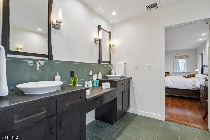 460 Overhill Road South Orange, NJ 07079 - Photo 24 of 41