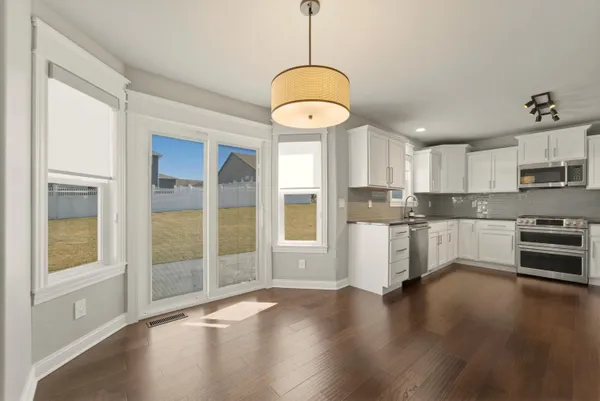 $550,000 | 3104 Westwind Drive, Valparaiso, IN 46385