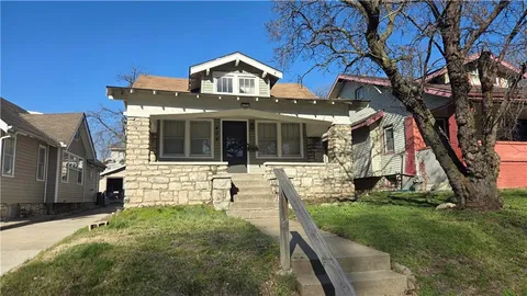 $193,000 | 402 Van Brunt Boulevard, Kansas City, MO 64124