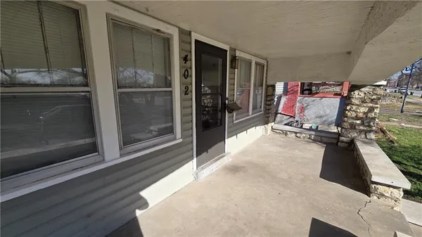 $193,000 | 402 Van Brunt Boulevard, Kansas City, MO 64124