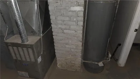 $193,000 | 402 Van Brunt Boulevard, Kansas City, MO 64124