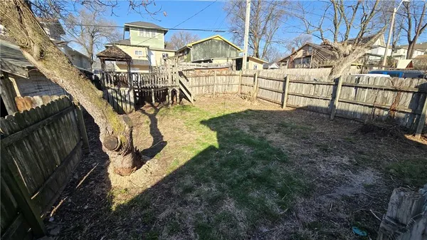 $193,000 | 402 Van Brunt Boulevard, Kansas City, MO 64124