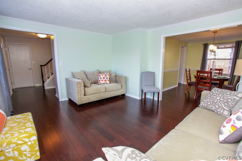 9725 Snowhill Road North Chesterfield, VA 23235 - Photo 6 of 24 Gallery Image 6