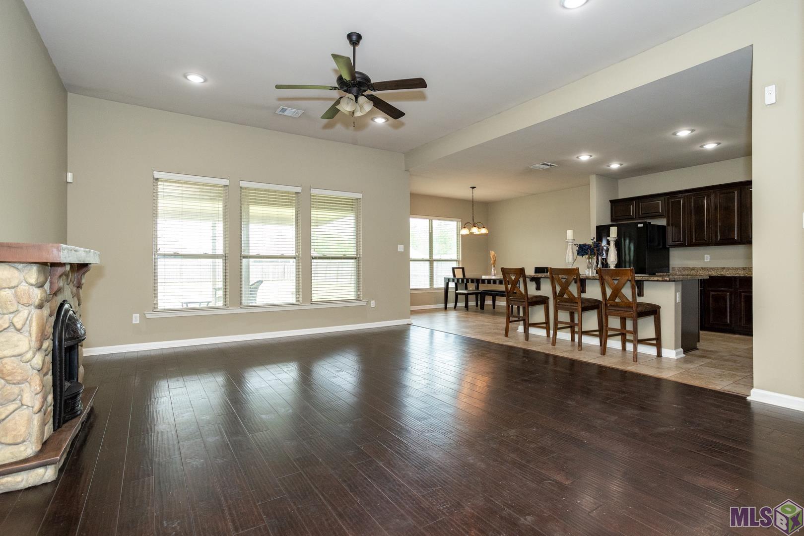 7132 Rue Dauphine Street Addis, LA 70710 - Photo 5 of 25 Gallery Image 5