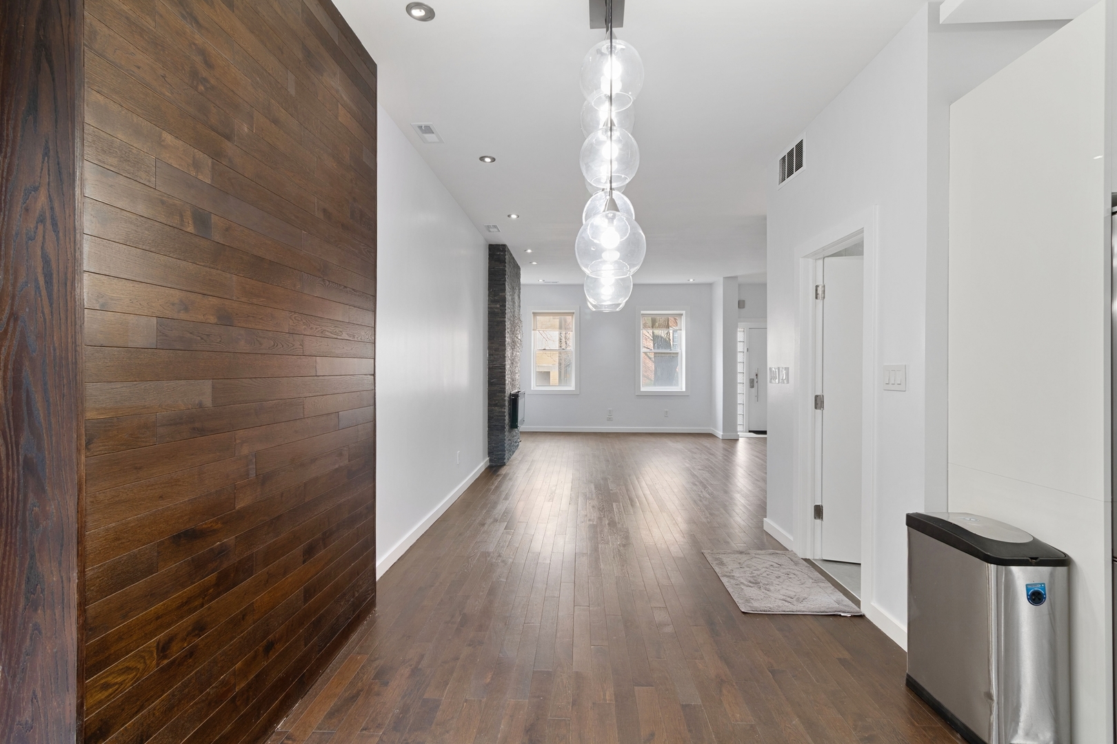 13 North Ada Street Chicago, IL 60607 - Photo 10 of 21 Gallery Image 10