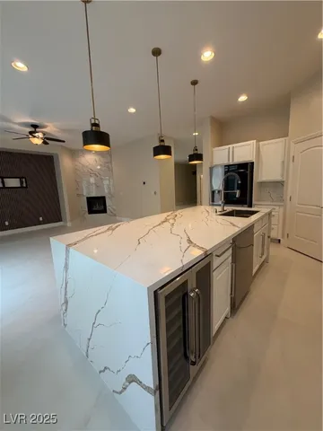 $2,790 | 9152 Whitekirk Place, Las Vegas, NV 89145