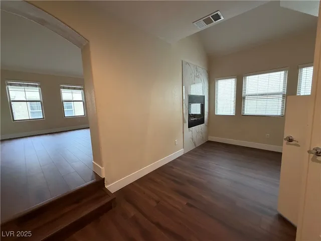 $2,790 | 9152 Whitekirk Place, Las Vegas, NV 89145