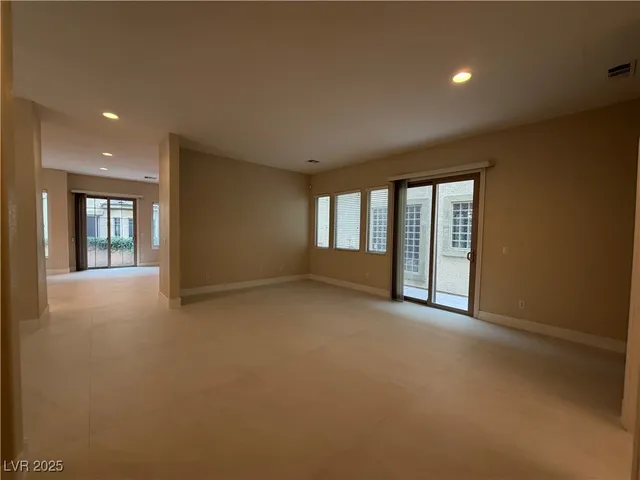 $2,790 | 9152 Whitekirk Place, Las Vegas, NV 89145