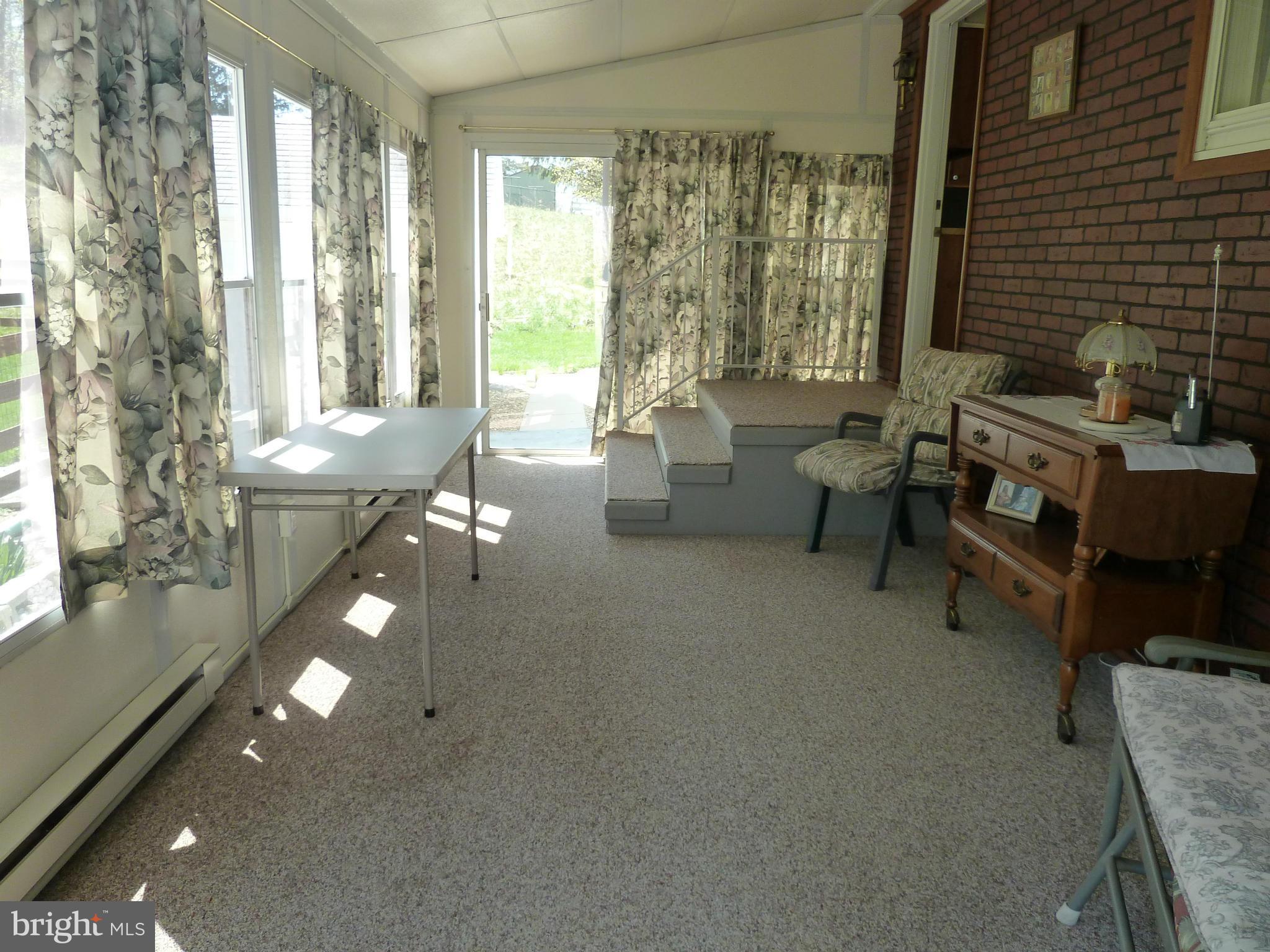 12561 Indian Springs Road Clear Spring, MD 21722 - Photo 15 of 18 Sunroom