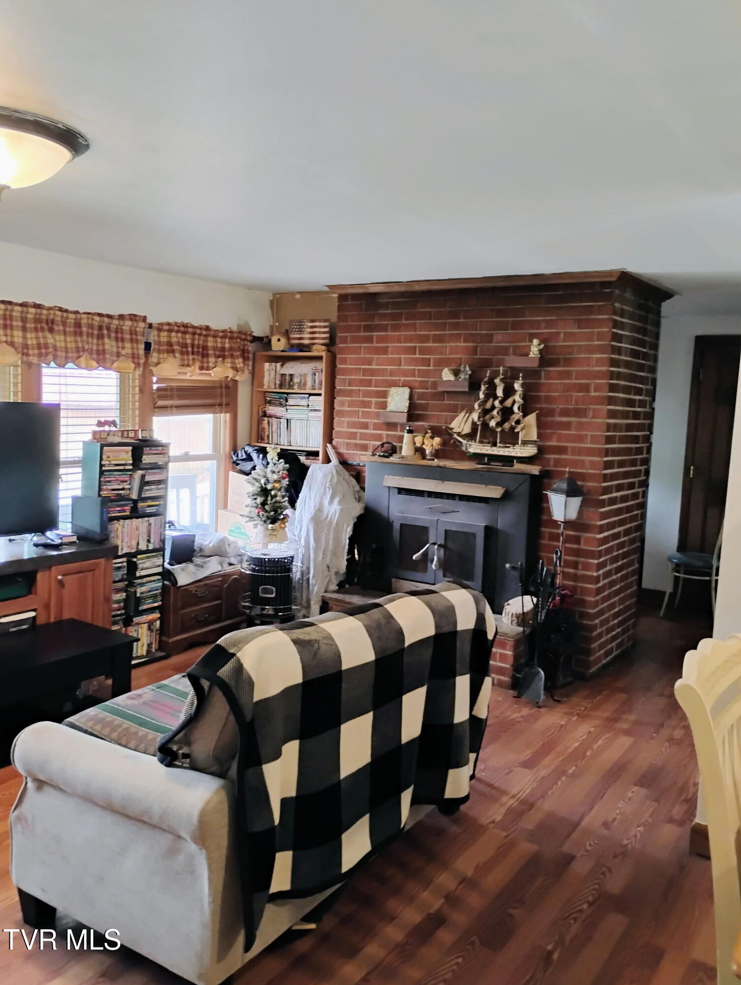 2049 Gravel Lick Road Castlewood, VA 24224 - Photo 7 of 27 IMG_20250731_092507