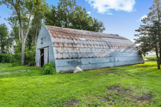 $424,000 | 87192 510th Street, Buffalo Lake, MN 55314