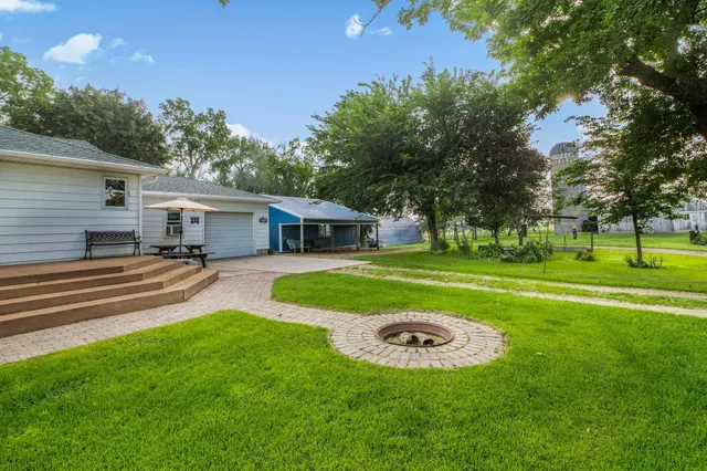 $424,000 | 87192 510th Street, Buffalo Lake, MN 55314