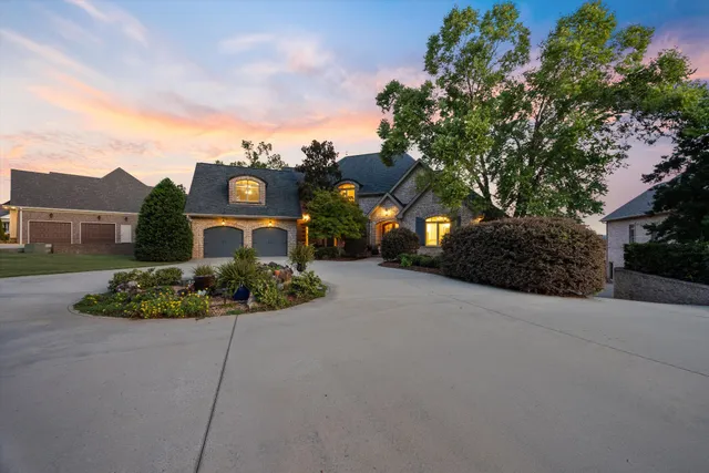 $1,695,000 | 12955 St Andrews Drive, Athens, AL 35611