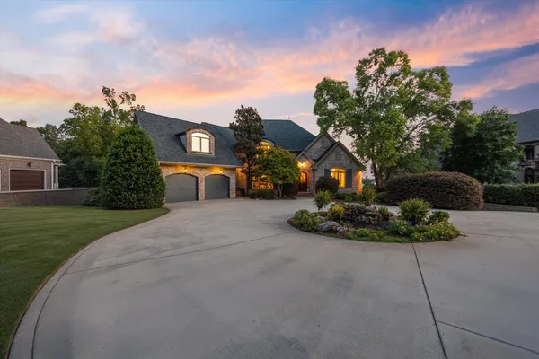 $1,650,000 | 12955 St Andrews Drive, Athens, AL 35611