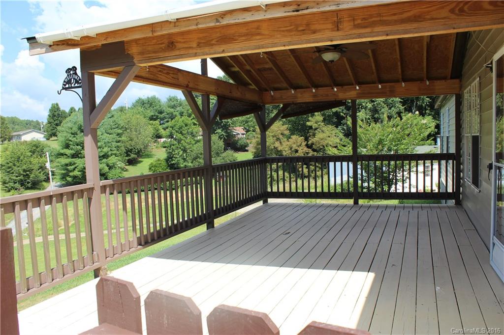 15 Star Road, Unit 3 Marshall, NC 28753 - Photo 4 of 15 Gallery Image 4