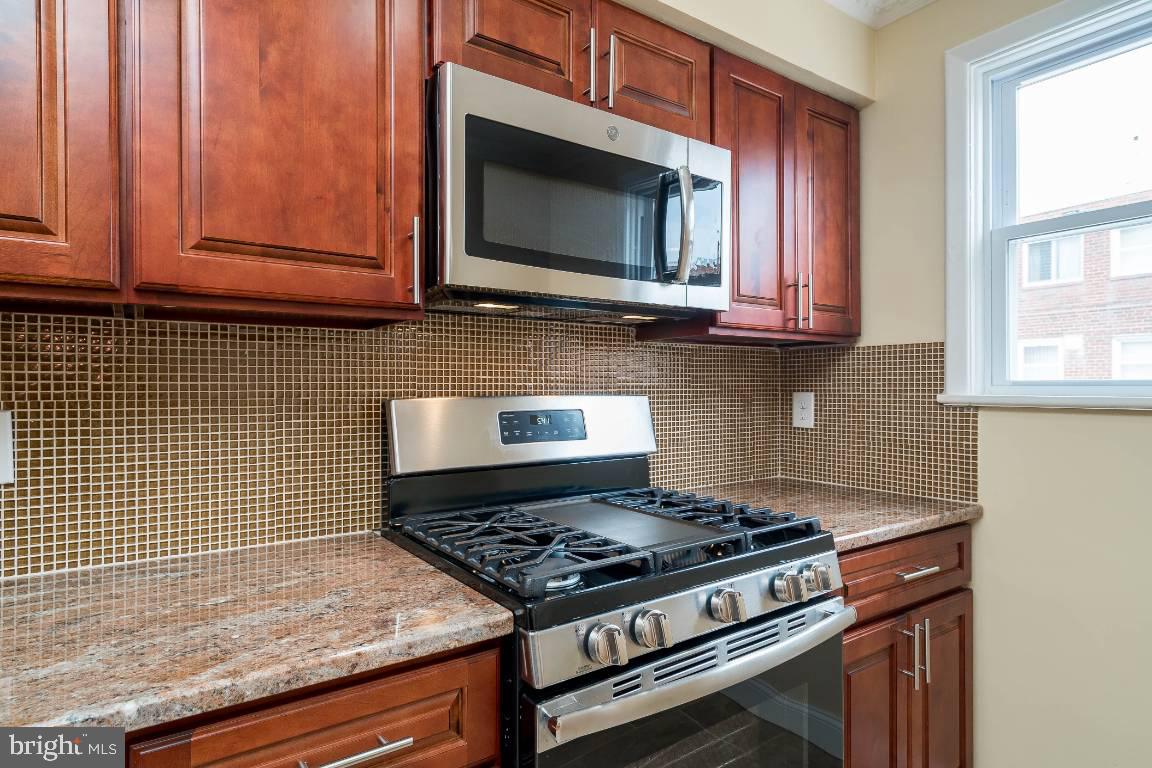 3751 West Country Club Road Philadelphia, PA 19131 - Photo 7 of 34 Gallery Image 7