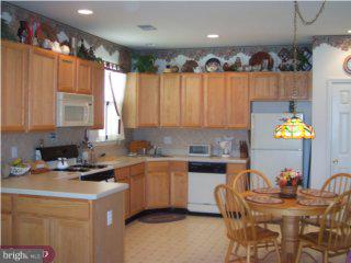 5 Stanford Road East Pennington, NJ 08534 - Photo 2 of 5 Gallery Image 2