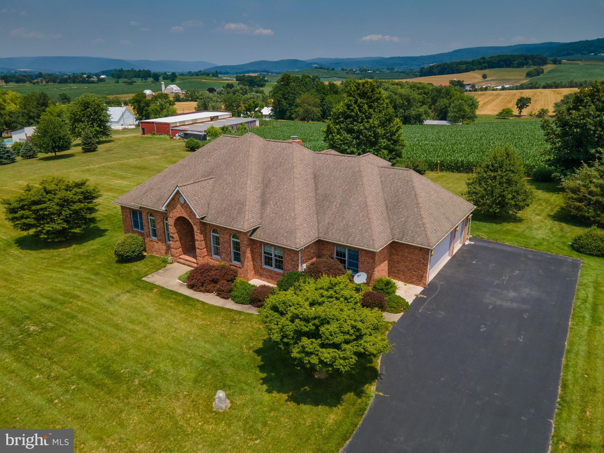 14043 Misty Meadow Road Smithsburg, MD 21783 - Photo 2 of 73 Gallery Image 2