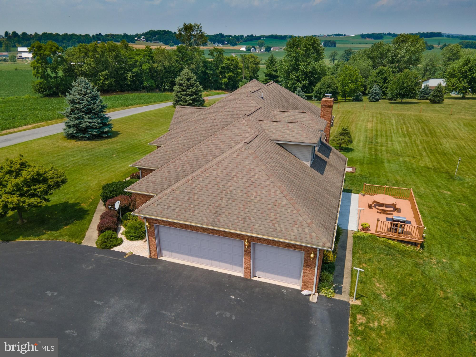 14043 Misty Meadow Road Smithsburg, MD 21783 - Photo 4 of 73 Gallery Image 4