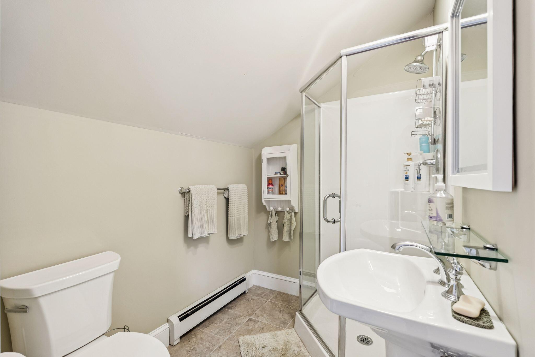 12 Inspiration Drive, Unit 12 Scarborough, ME 04074 - Photo 49 of 72 Third floor ensuite bathroom