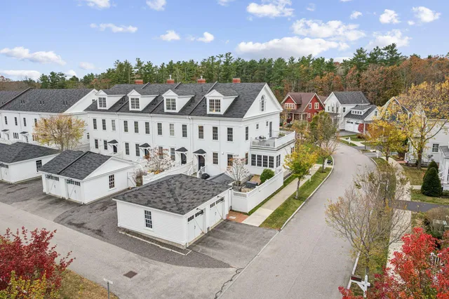 $895,000 | 12 Inspiration Drive, Unit 12, Scarborough, ME 04074