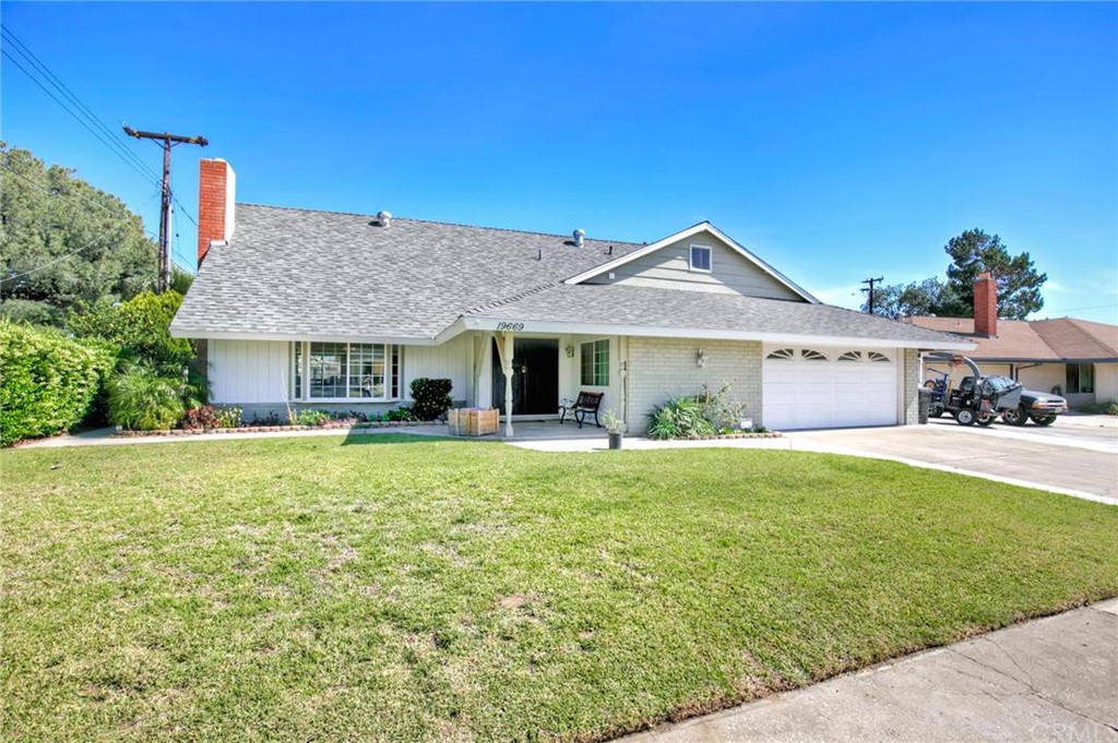 19669 Perry Avenue Rialto, CA 92377 - Photo 1 of 1