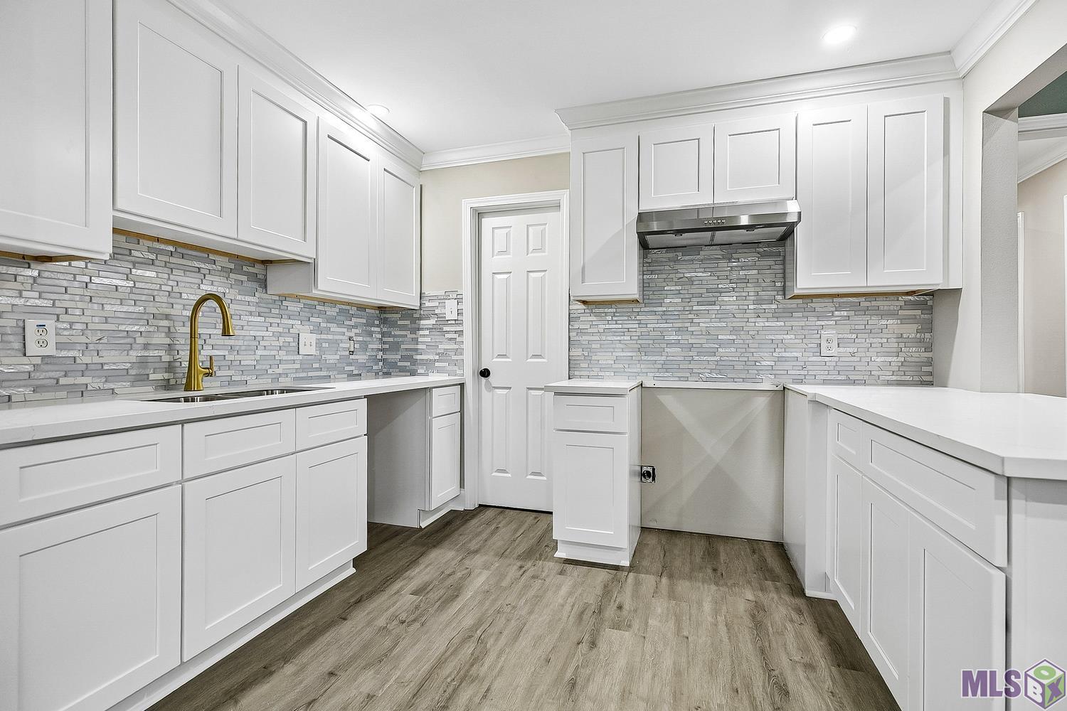 8724 Pecan Tree Drive Baton Rouge, LA 70810 - Photo 5 of 12