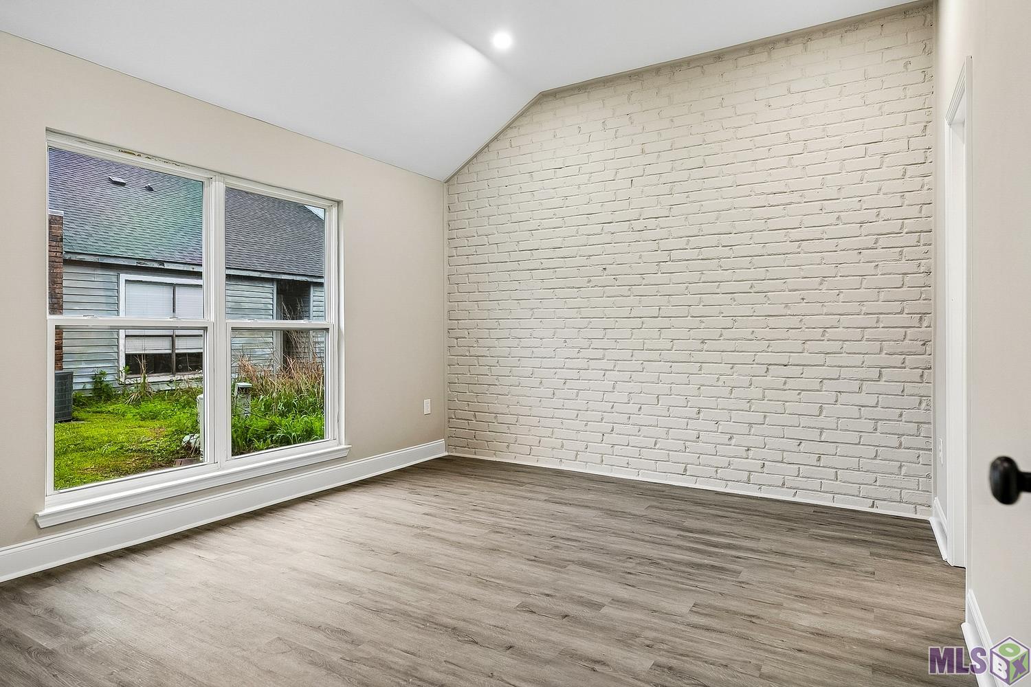 8724 Pecan Tree Drive Baton Rouge, LA 70810 - Photo 10 of 12