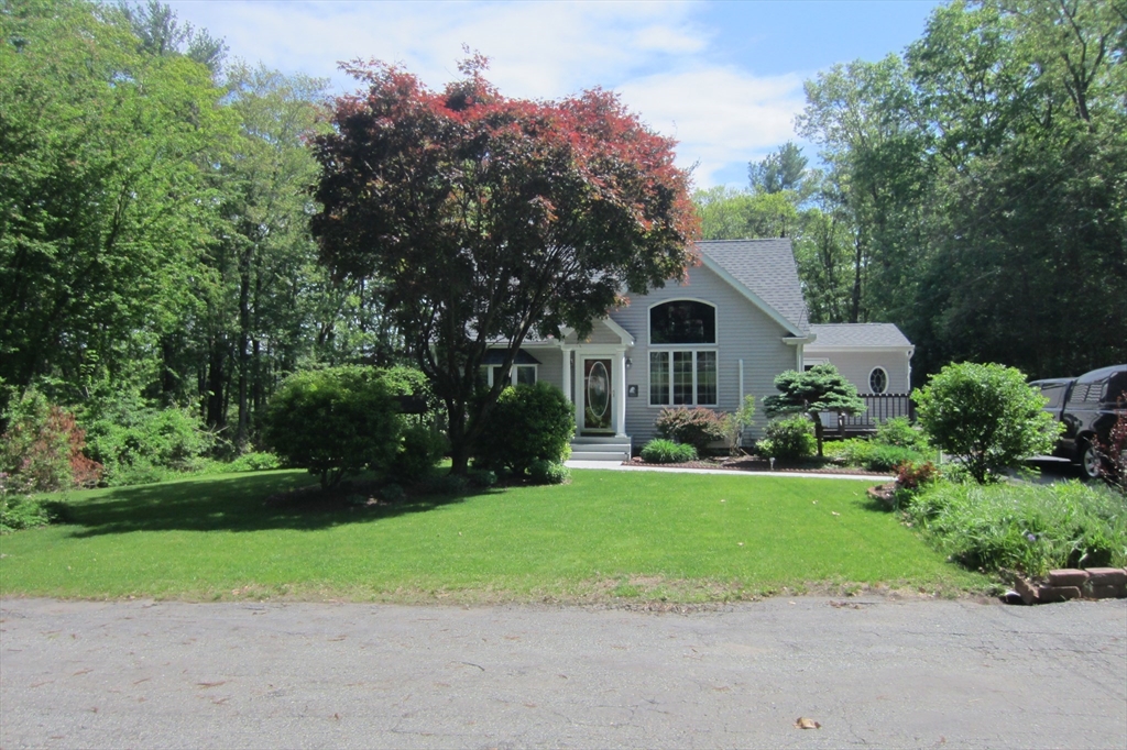 30 Bailey Road Oxford, MA 01540 - Photo 1 of 41 Gallery Image 1