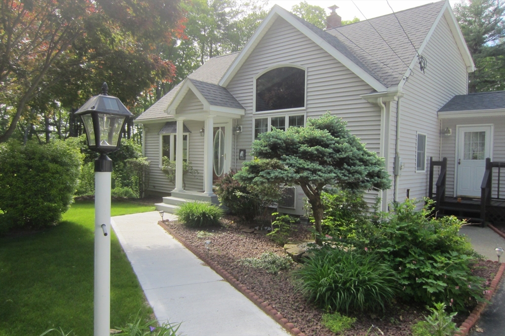 30 Bailey Road Oxford, MA 01540 - Photo 5 of 41 Gallery Image 5
