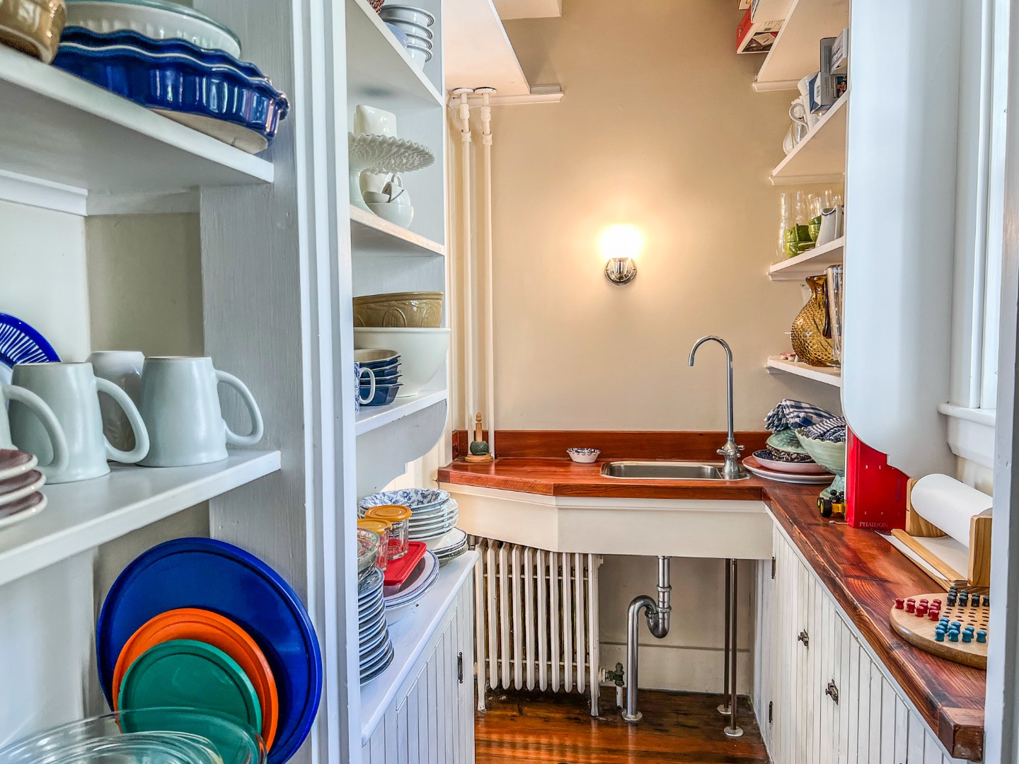 33 Goethals Way Vineyard Haven, MA 02568 - Photo 14 of 34 a utility room with dryer and washer