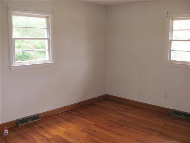 415 State Rd S-4-246 Belton, SC 29627 - Photo 9 of 24