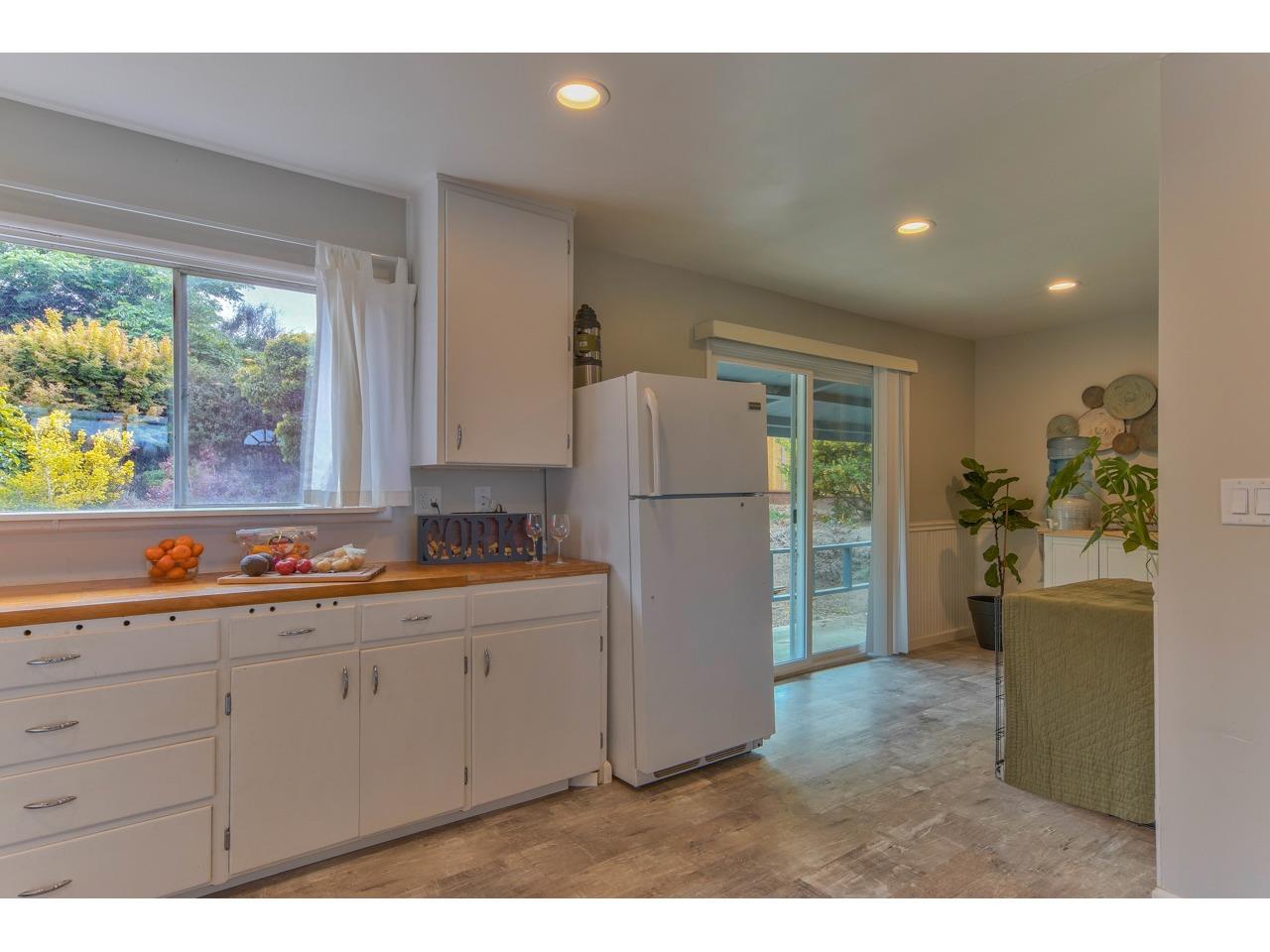 944 Salinas Road Watsonville, CA 95076 - Photo 10 of 21 Gallery Image 10