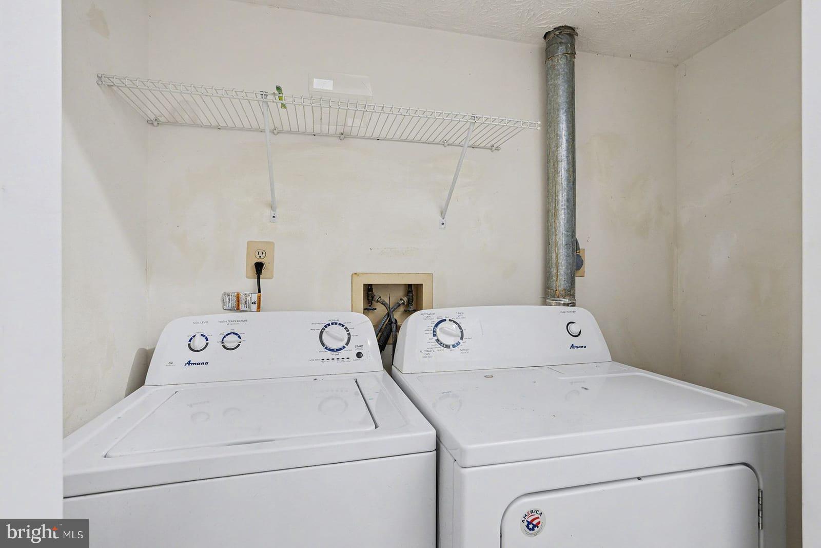 834 West Spring Meadow Court Edgewood, MD 21040 - Photo 21 of 25 Laundry